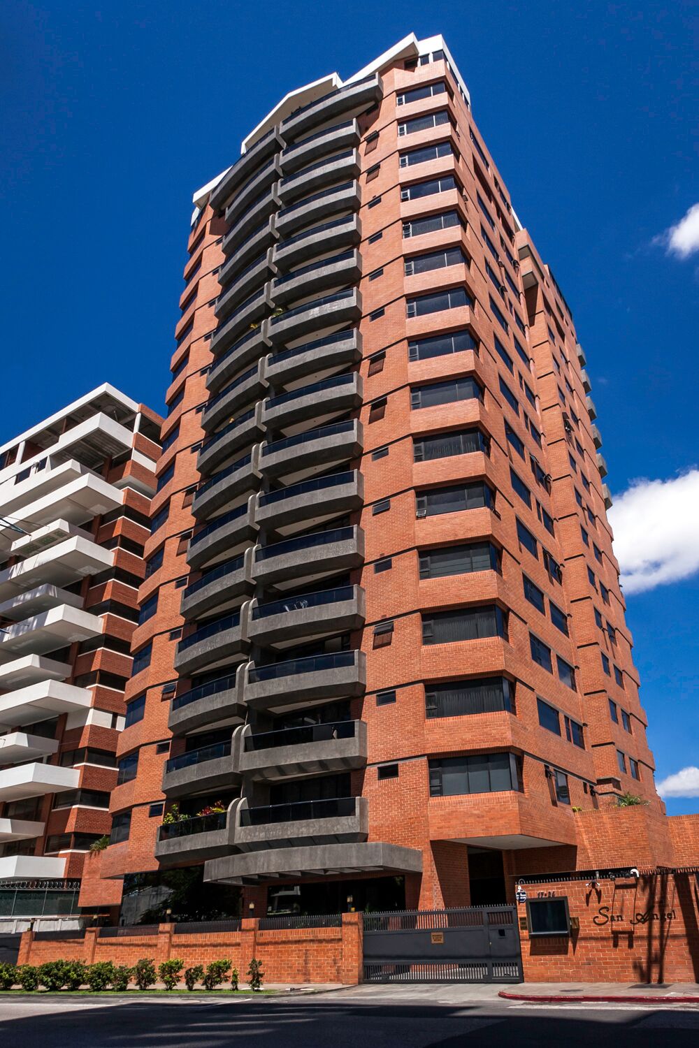 Property Featured Image